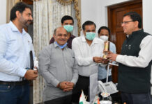 मुख्यमंत्री पुष्कर सिंह धामी से औद्योगिक संगठनों के प्रतिनिधियों ने की मुलाकात